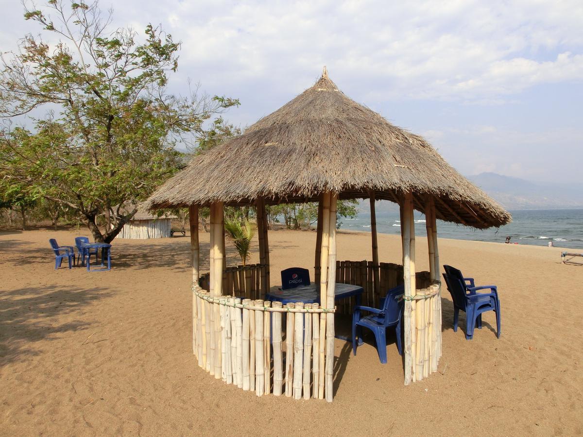 Matema Lake Shore Resort Exteriér fotografie