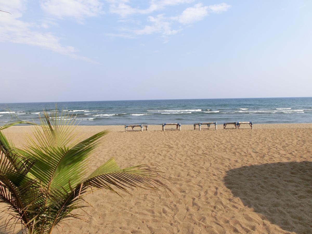 Matema Lake Shore Resort Exteriér fotografie